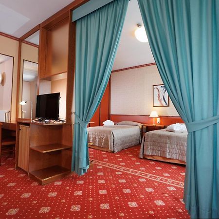 Hotel Savoia Thermae & Spa (Adults Only) Abano Terme Buitenkant foto