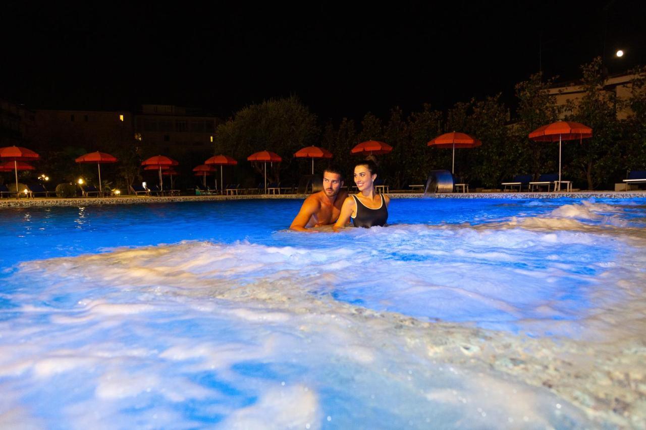Hotel Savoia Thermae & Spa (Adults Only) Abano Terme Buitenkant foto