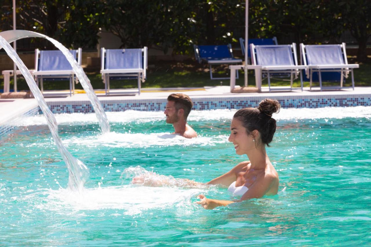 Hotel Savoia Thermae & Spa (Adults Only) Abano Terme Buitenkant foto